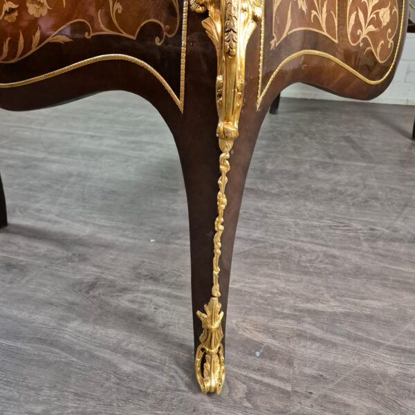 Schreibtisch Barockstil Nussbaum 1,80 m x 0,90 m - immagine 14