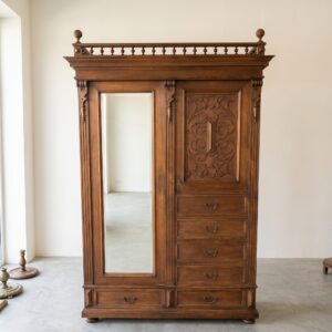 Kleiderschrank Schrank Gründerzeit 1880 Nussbaum