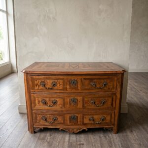 Kommode Barock 1730 Furnier Nussbaum