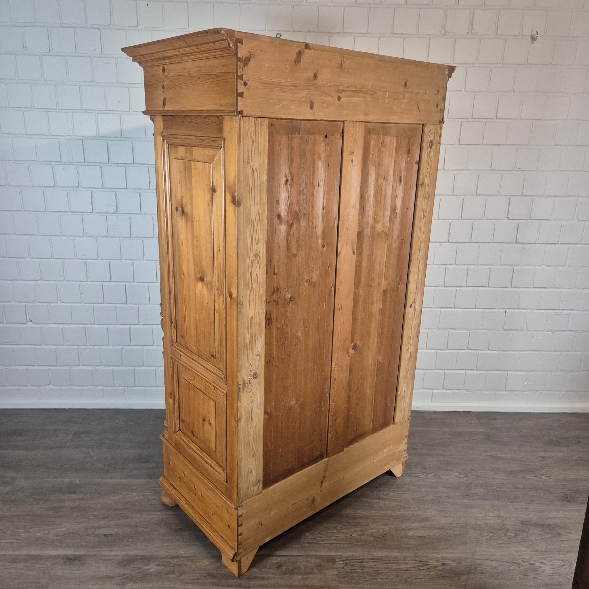 Armadio Antico ad un’anta Periodo Guglielmino (1880) – Pino Massiccio - immagine 15