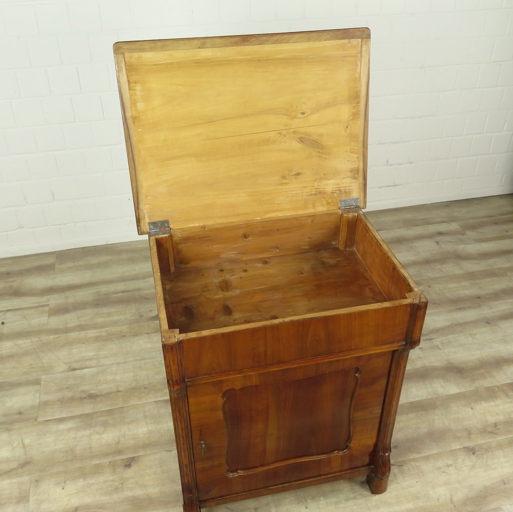 Beistellschrank Biedermeier 1850