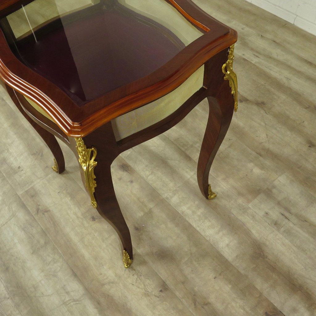 Tischvitrine Tisch Nussbaum 0,61 m x 0,49 m