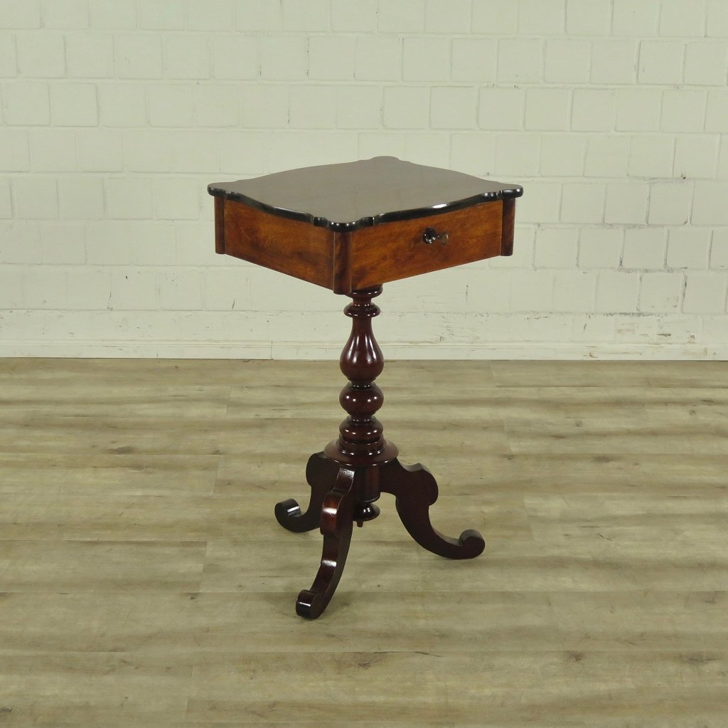 Nähtisch Biedermeier 1860