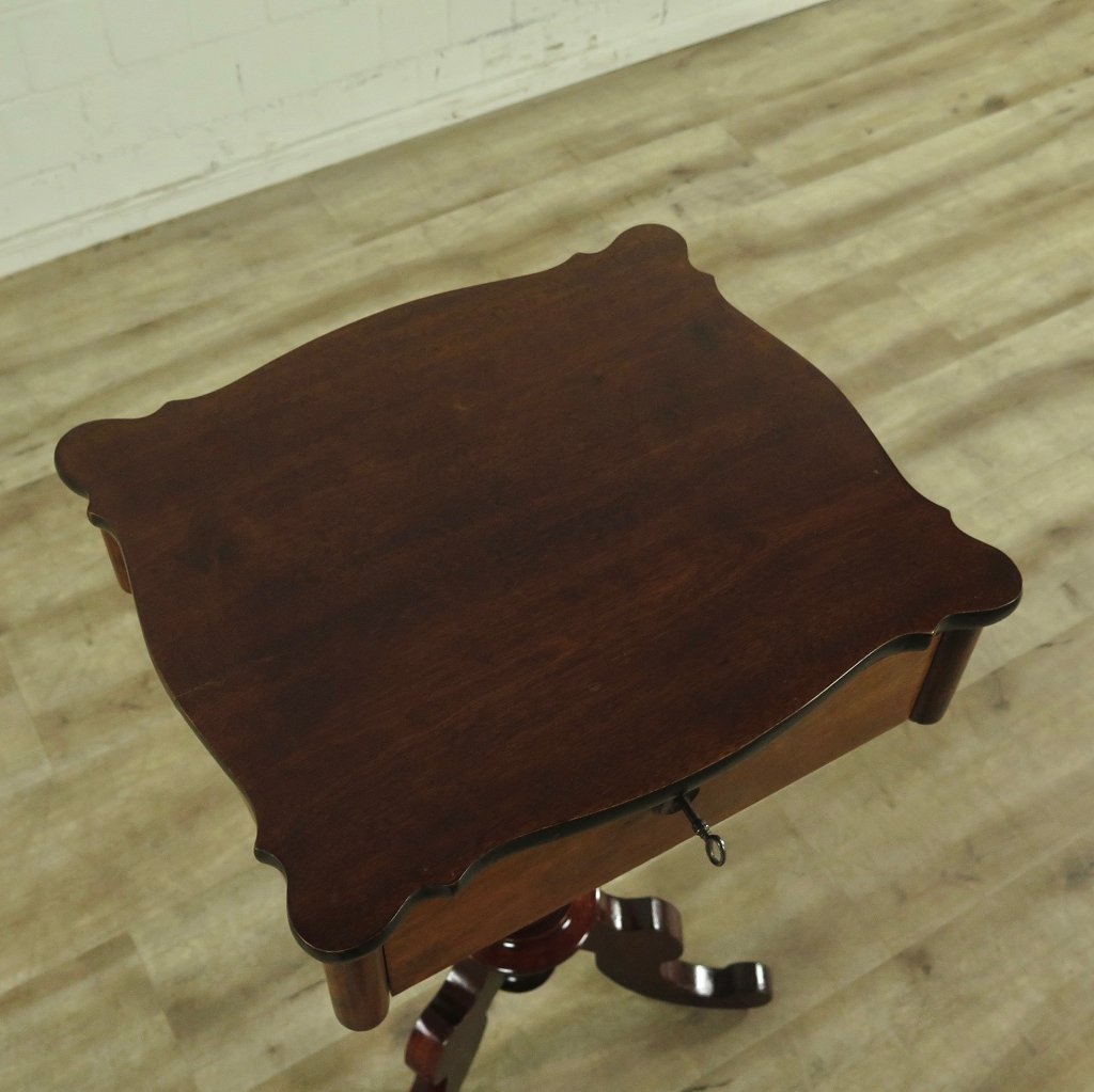 Nähtisch Biedermeier 1860