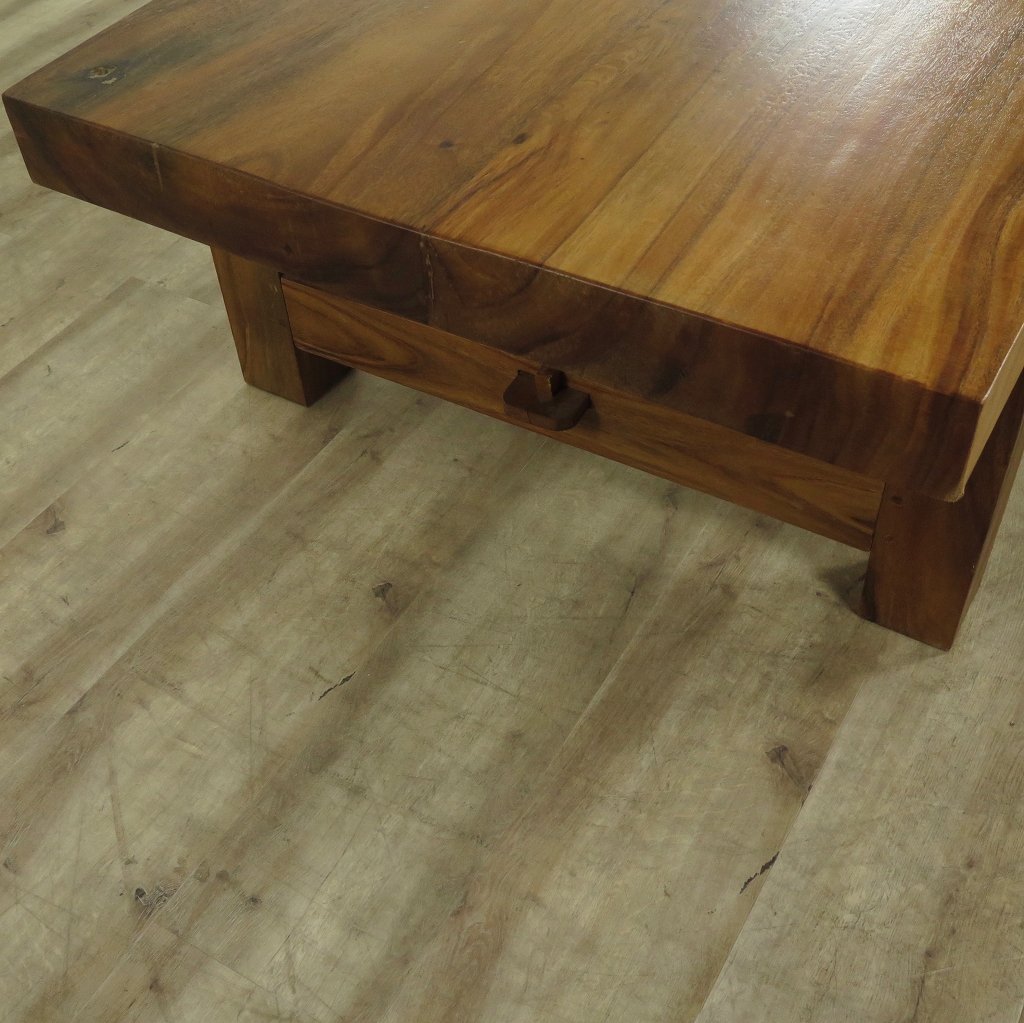 Couchtisch Teakholz Baumstamm 1,40 m x 0,88 m