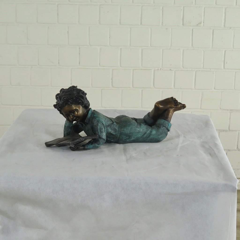 Skulptur Dekoration Kind mit Buch Bronze 0,21 m