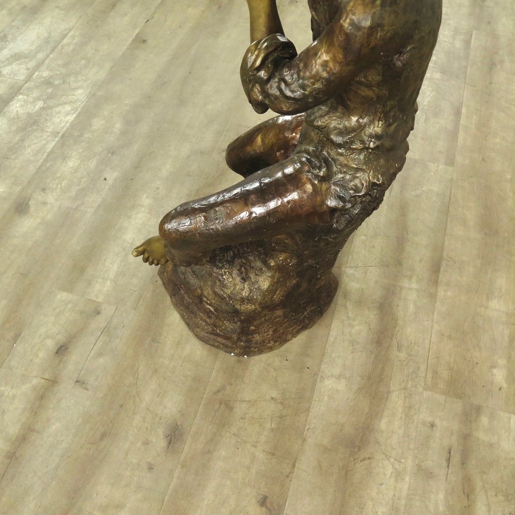 Skulptur Junge mit Blockflöte Bronze 1,12 m