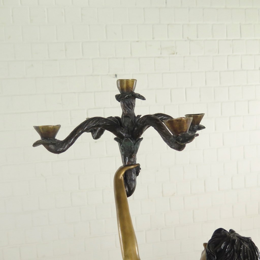 Kerzenständer Frau Bronze 1,06 m