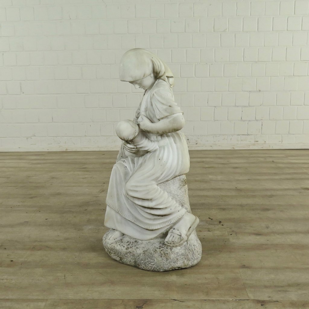 Skulptur Stillende Mutter Marmor 0,85 m
