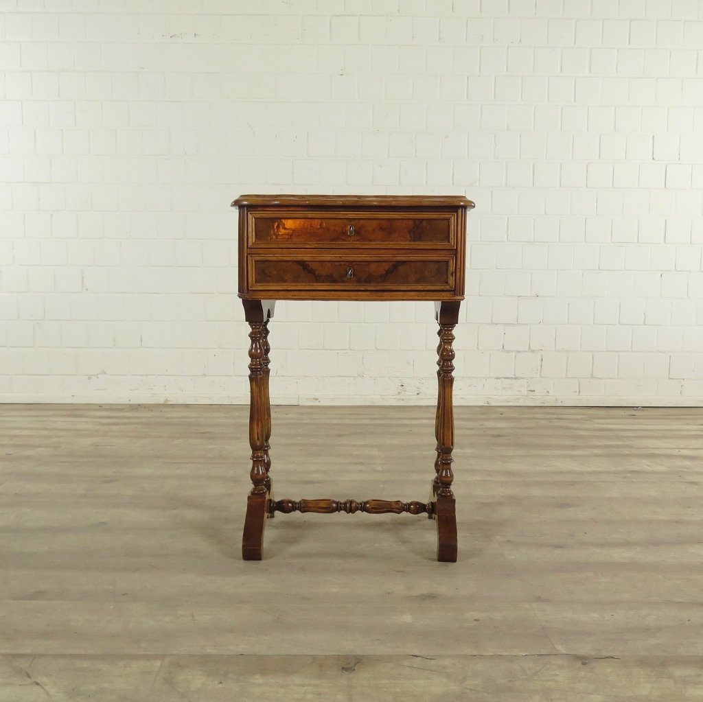 Nähtisch Biedermeier 1860 Nussbaum