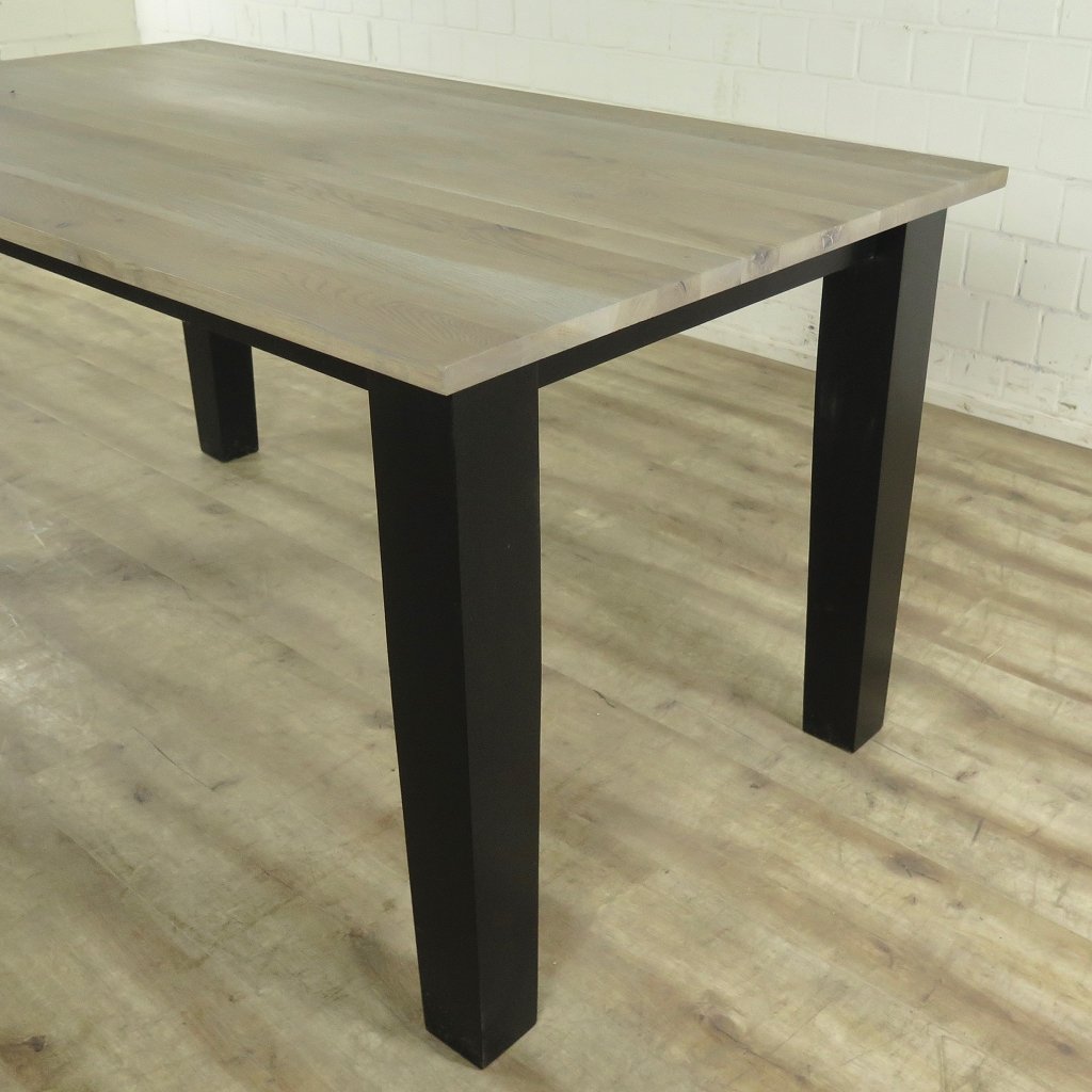 Esstisch Liam Landhausstil Schwarz 1,30 m x 0,90 m