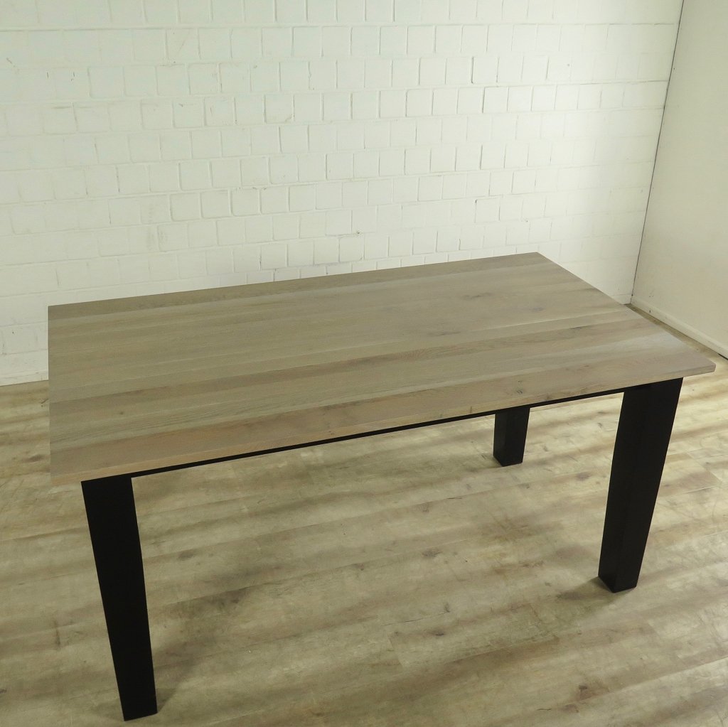 Esstisch Liam Landhausstil Schwarz 1,30 m x 0,90 m