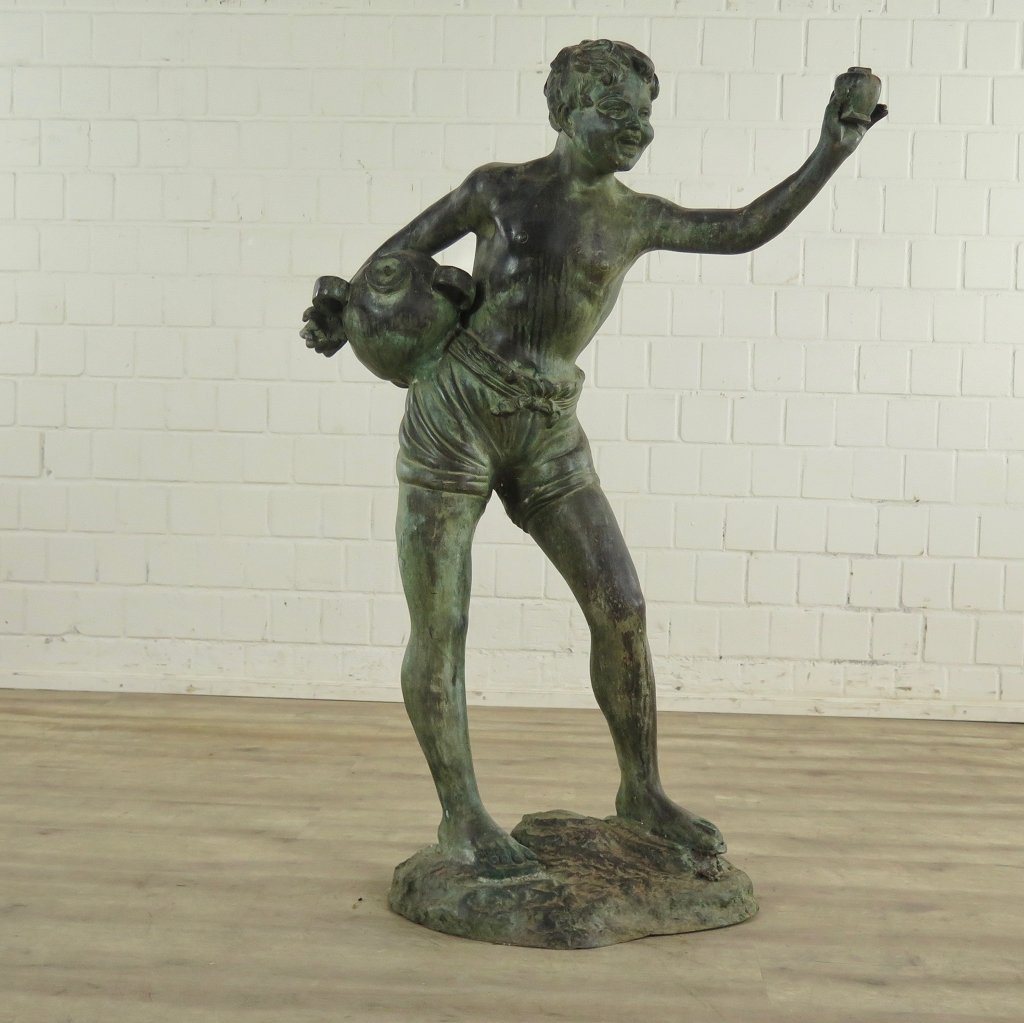 Wasserspeier Skulptur Bronze Junge 1,23 m