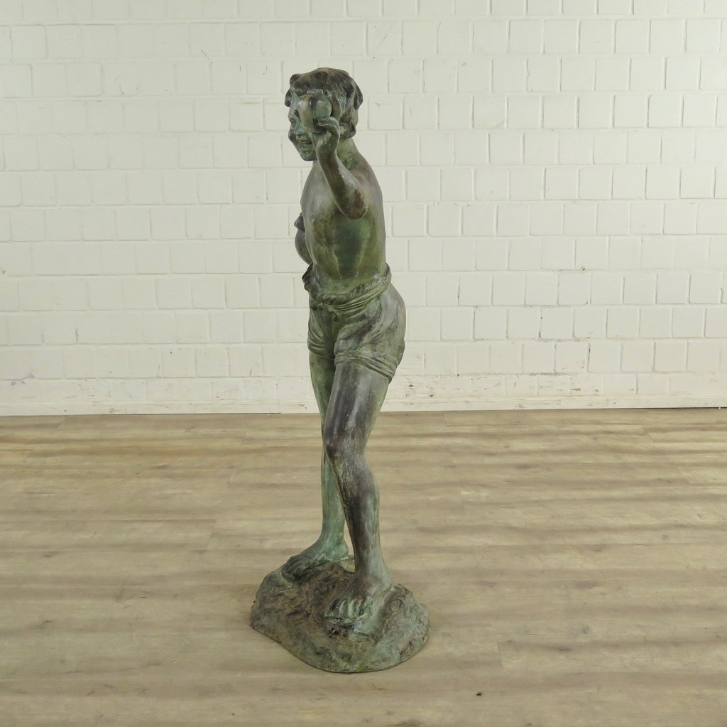 Wasserspeier Skulptur Bronze Junge 1,23 m