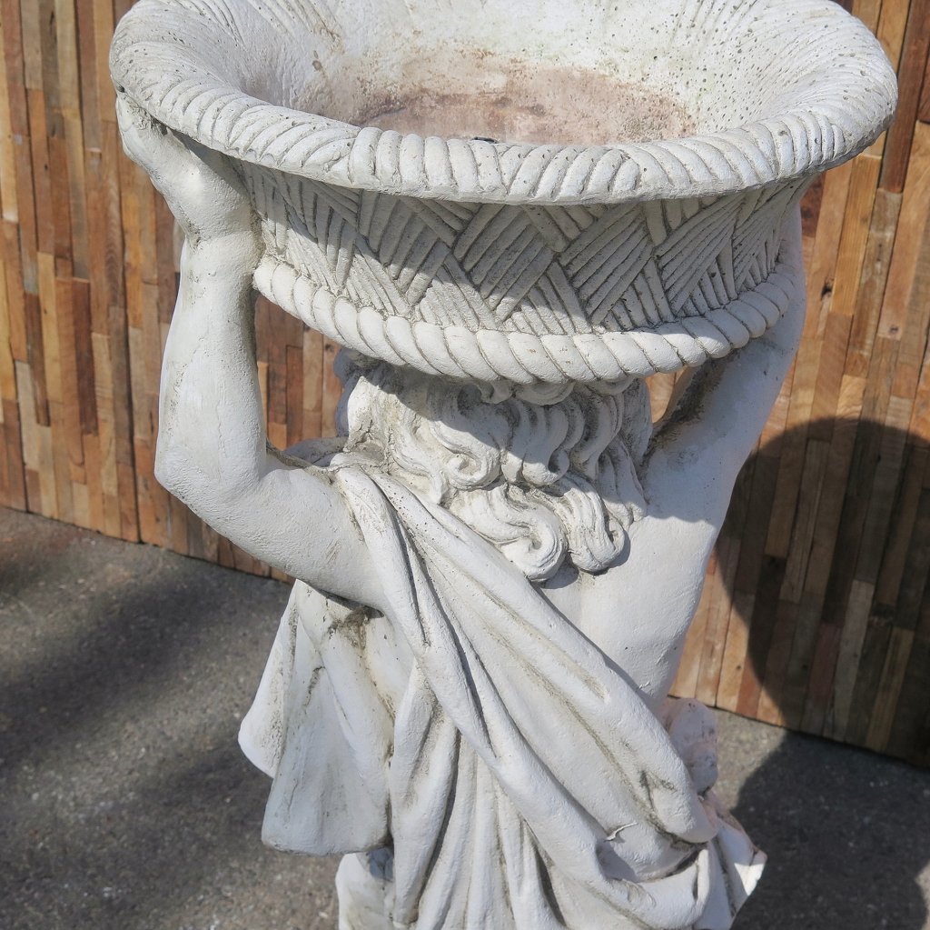 Wasserspeier Beton Junge mit Schale 1,00 m