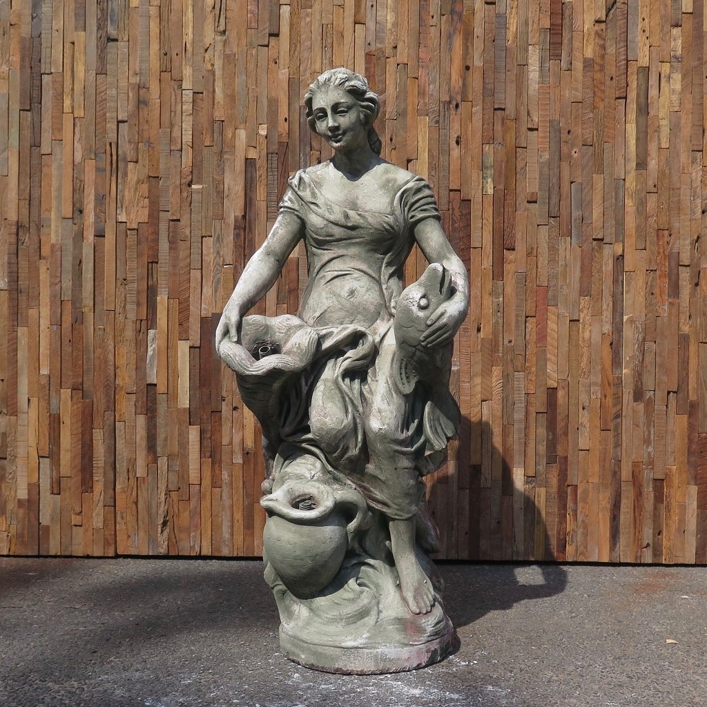 Wasserspeier Beton Frau mit Fisch 1,00 m
