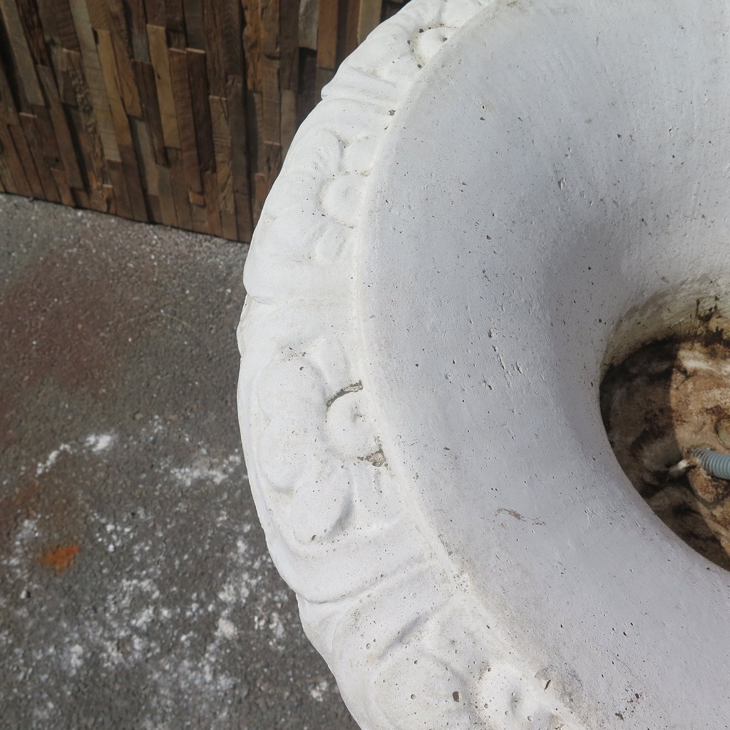 Dekoration Beton Putte mit Schale 0,87 m