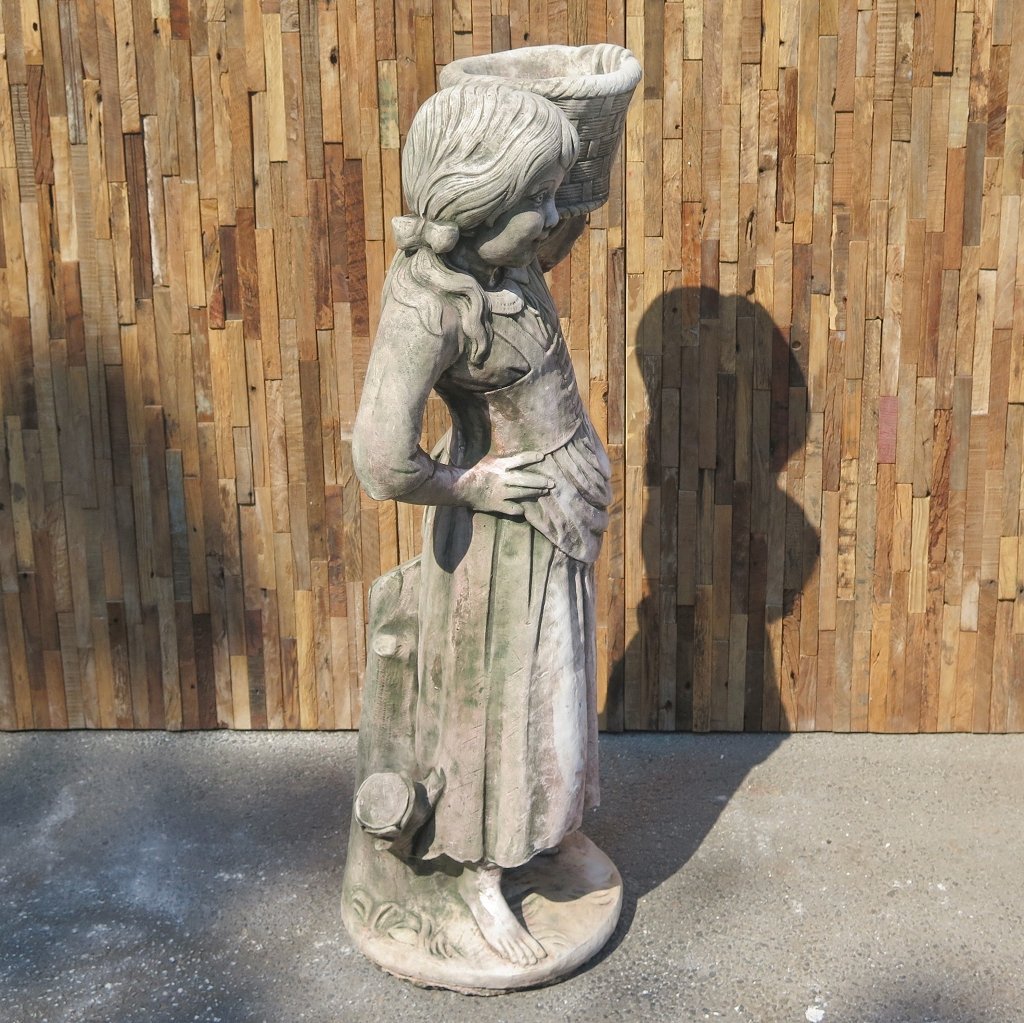 Wasserspeier Beton Kinder mit Korb 1,10 m