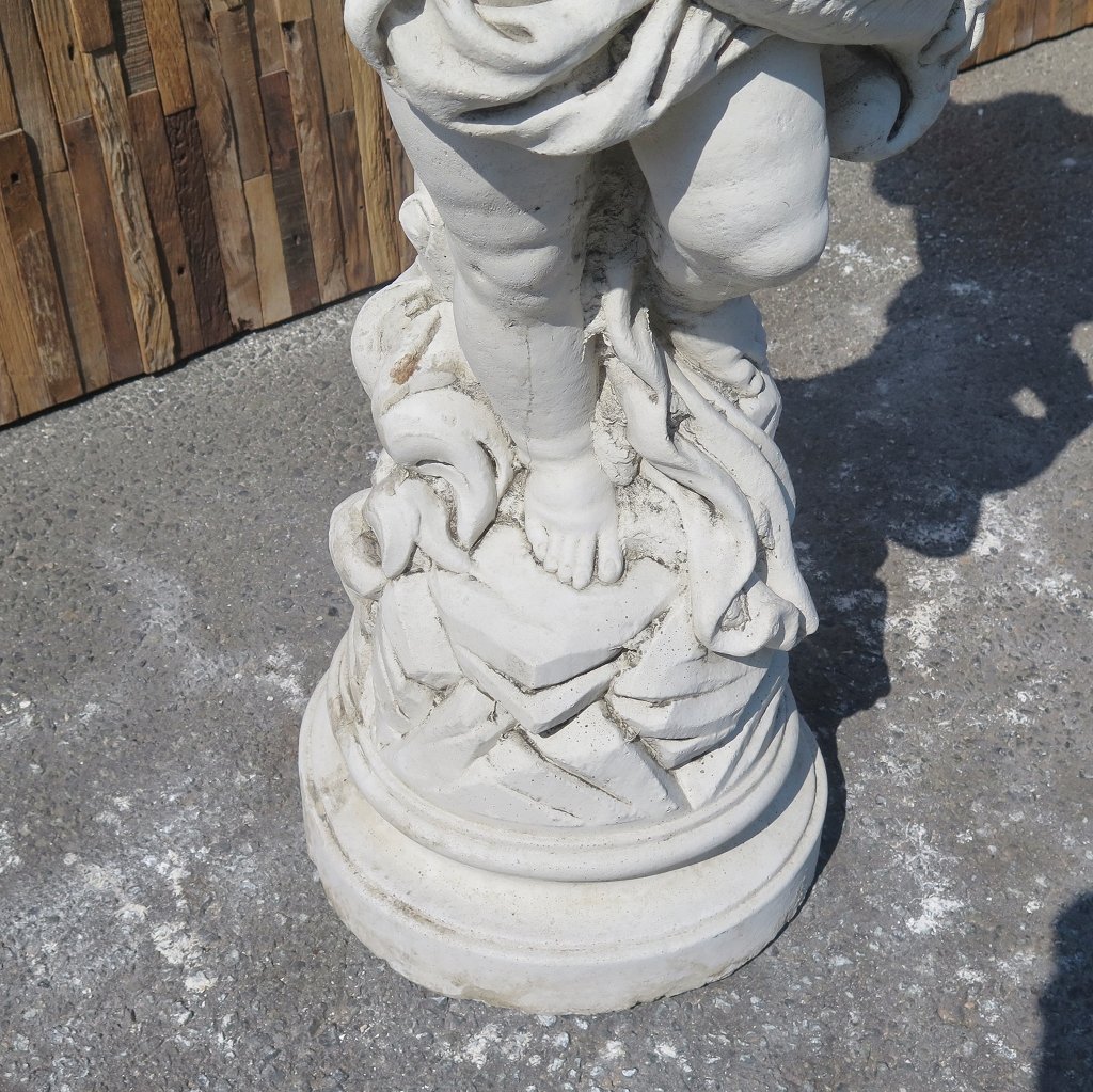 Wasserspeier Beton Putte mit Muschel 1,00 m