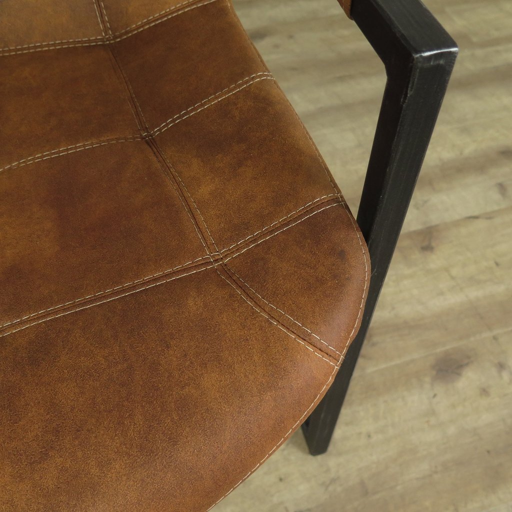 Stuhl Industrial Design Cognac