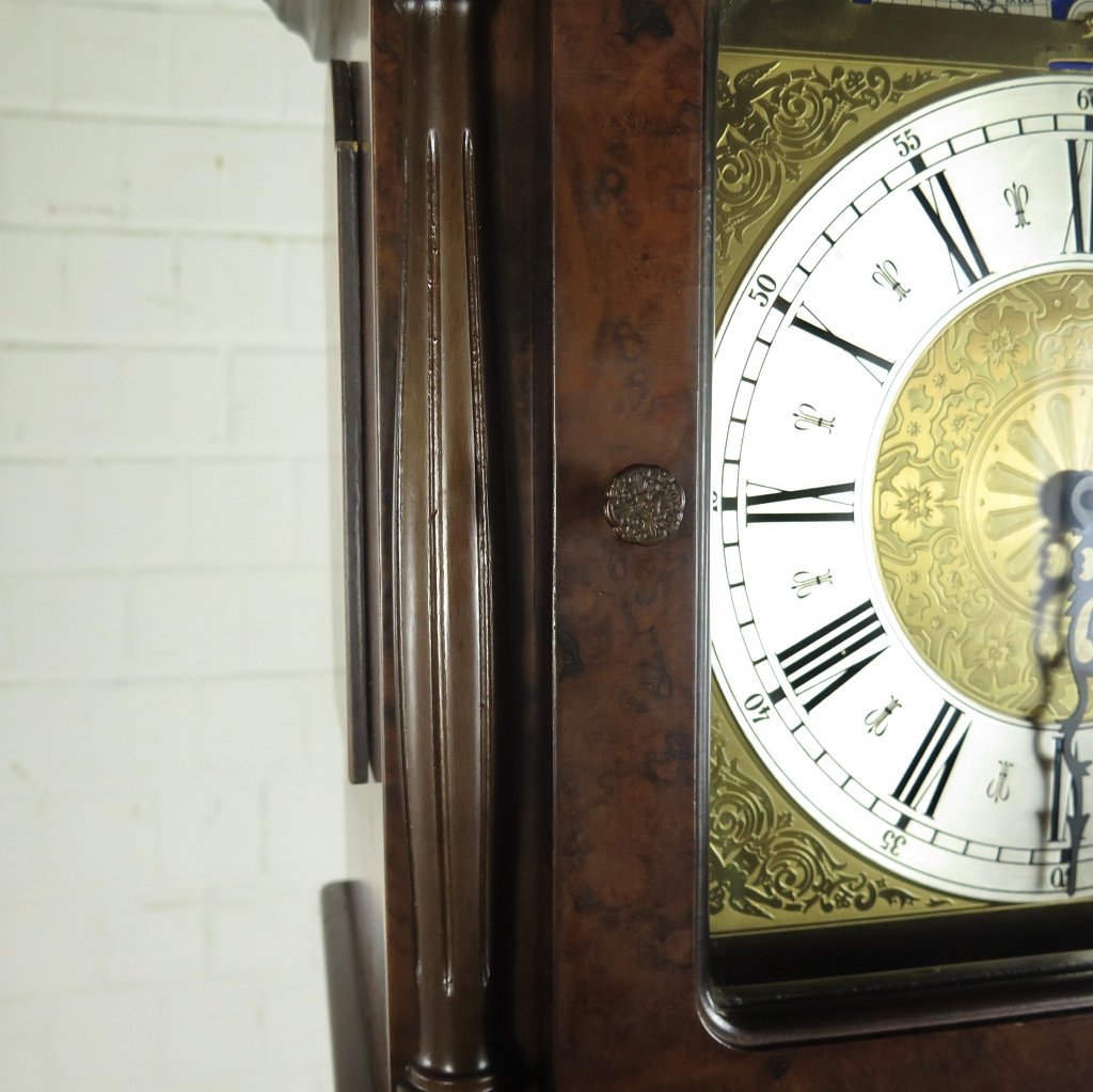 Standuhr Uhr Nussbaum