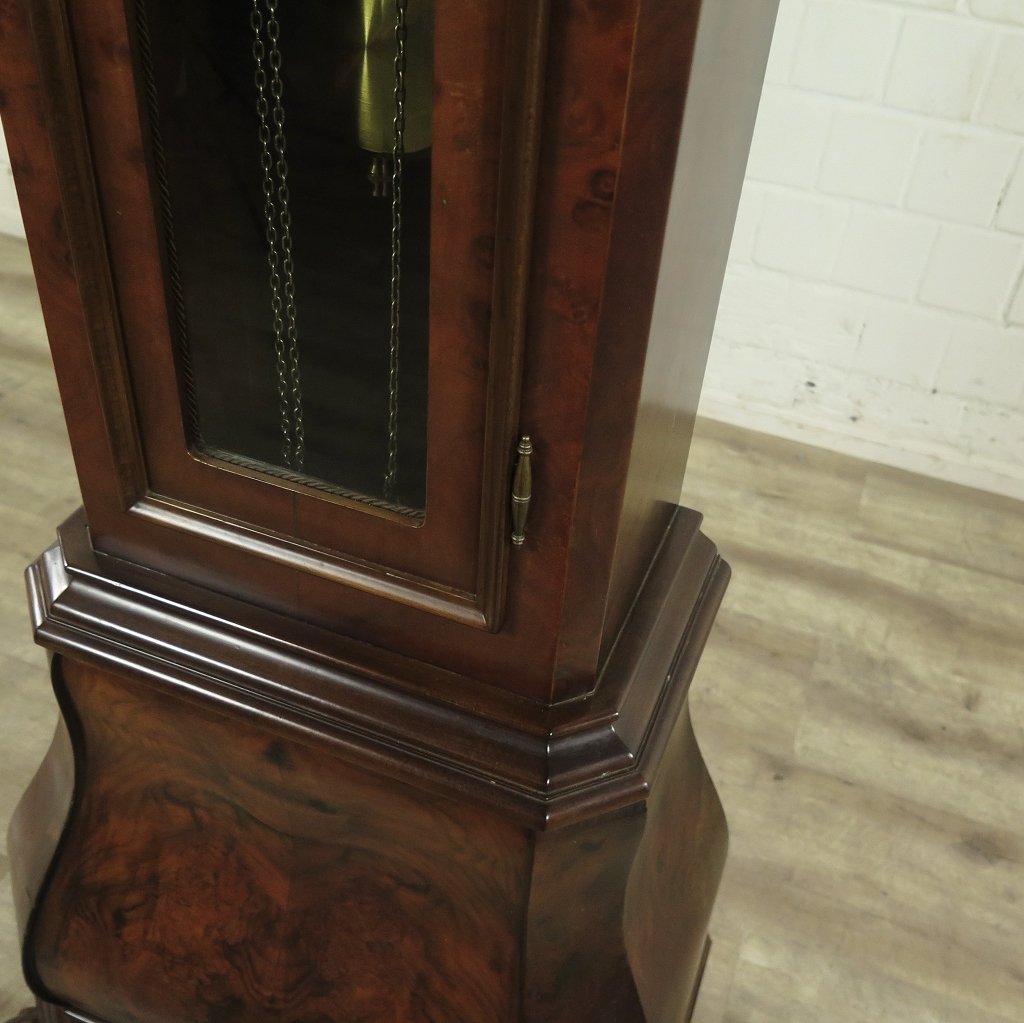 Standuhr Uhr Nussbaum