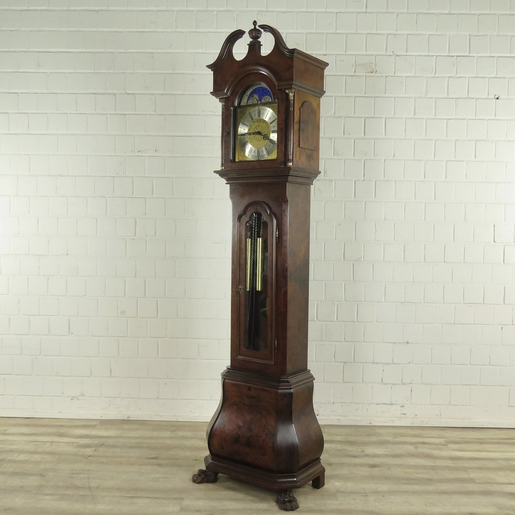 Standuhr Uhr Nussbaum
