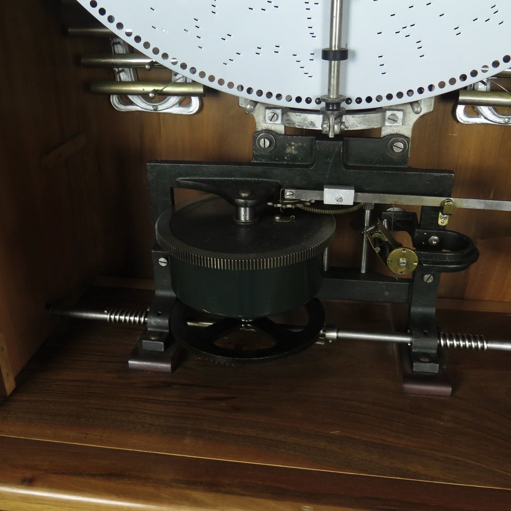 Spieluhr Lochmann Musik-Automat Gründerzeit 1890 Nussbaum