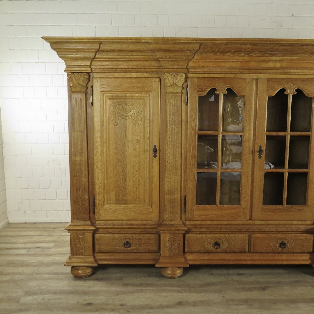 Vitrine Schrank Eiche 3,07 m