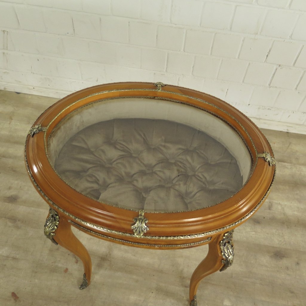 Tischvitrine Tisch Nussbaum 0,60 m x 0,45 m