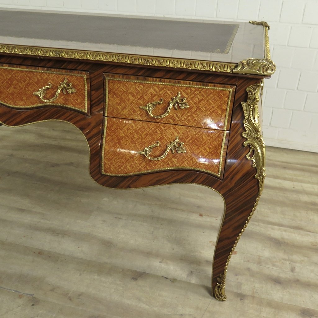 Schreibtisch Nussbaum Barockstil 1,70 m