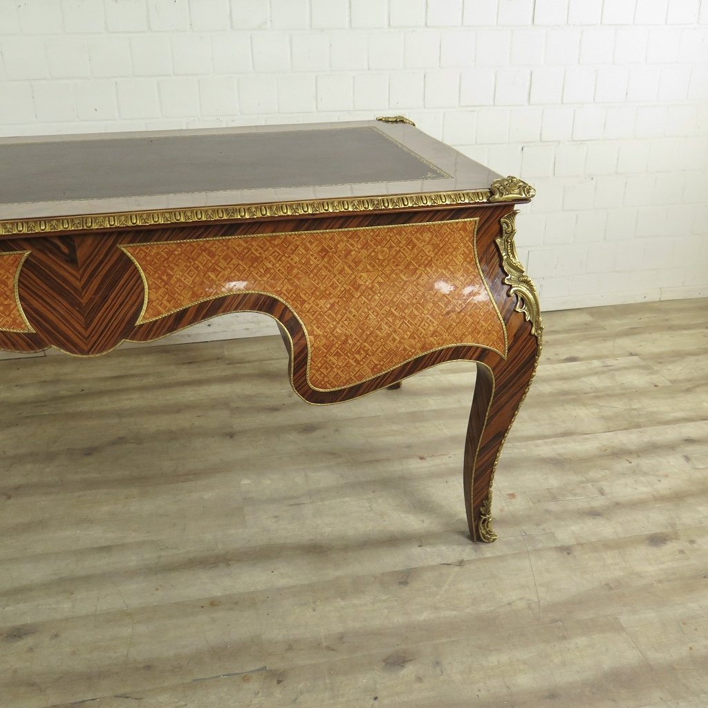 Schreibtisch Nussbaum Barockstil 1,70 m
