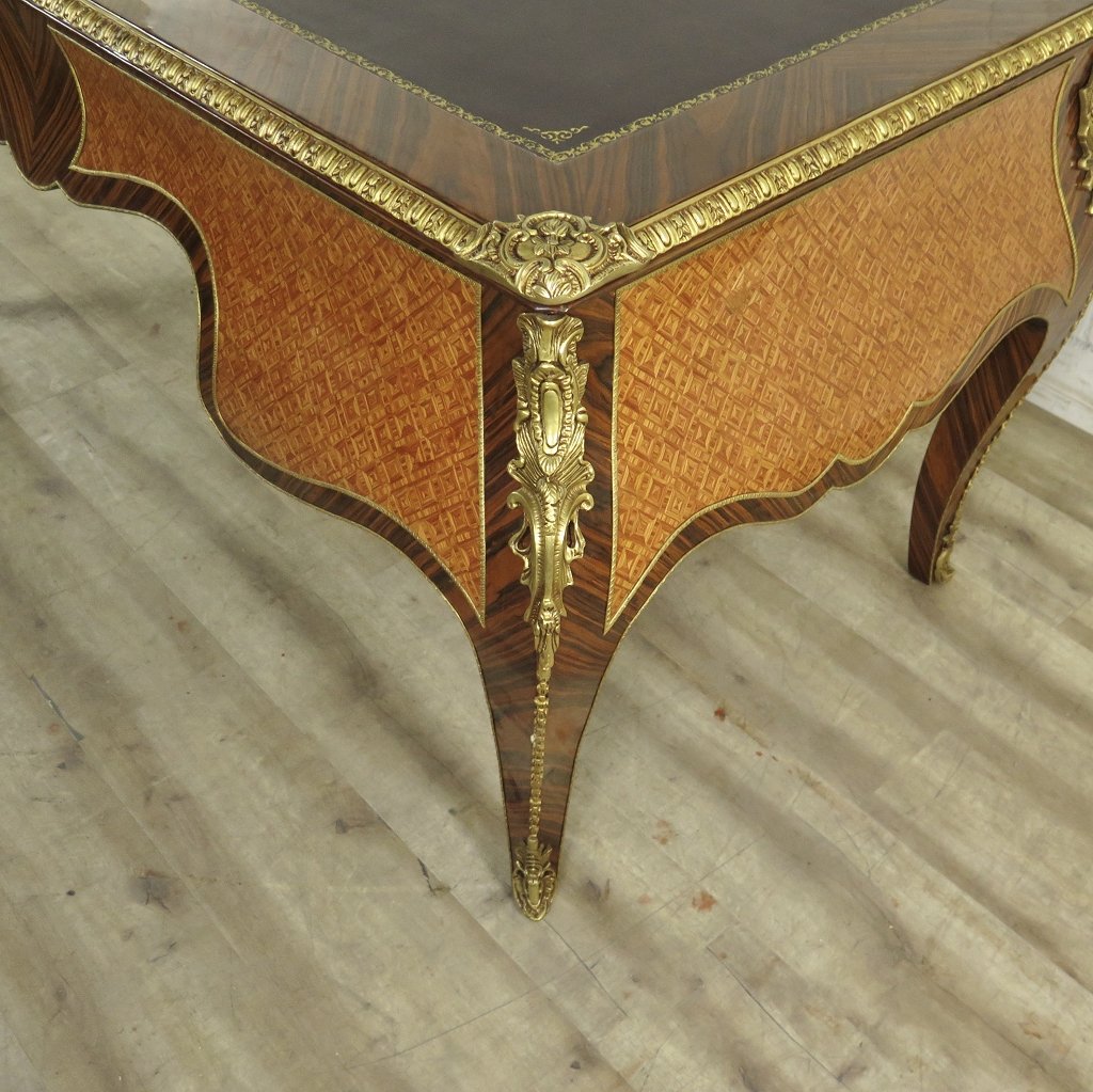 Schreibtisch Nussbaum Barockstil 1,70 m