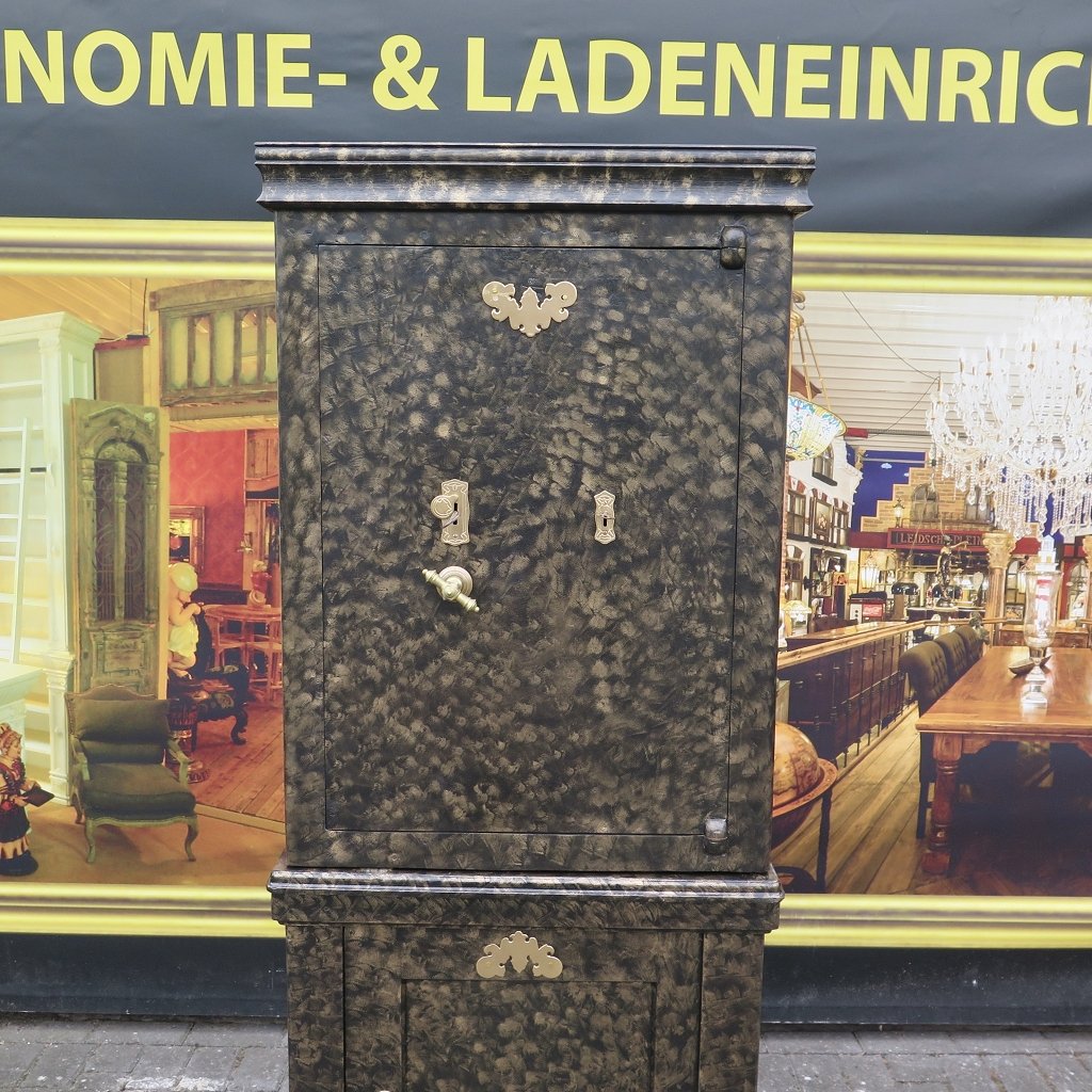 Tresor Panzerschrank Gründerzeit 1880