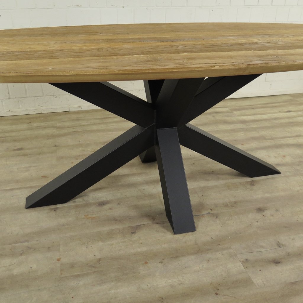 Esstisch Tisch Eiche Oval 2,50 m x 1,10 m