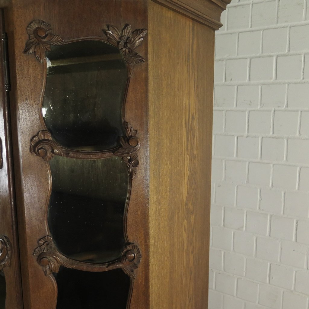 Vitrine Schrank Neubarock Eiche 1,64 m