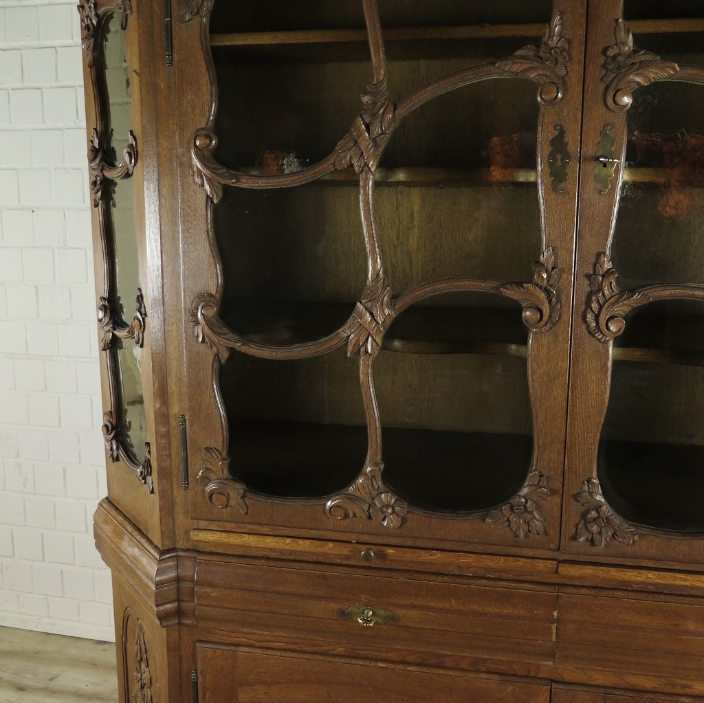 Vitrine Schrank Neubarock Eiche 1,64 m