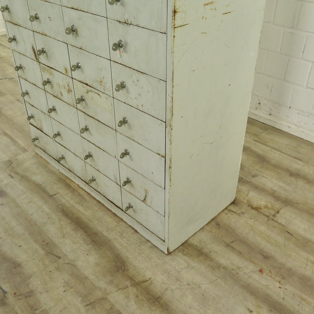 Spind Schließfächer JVA Moers 0,91 m
