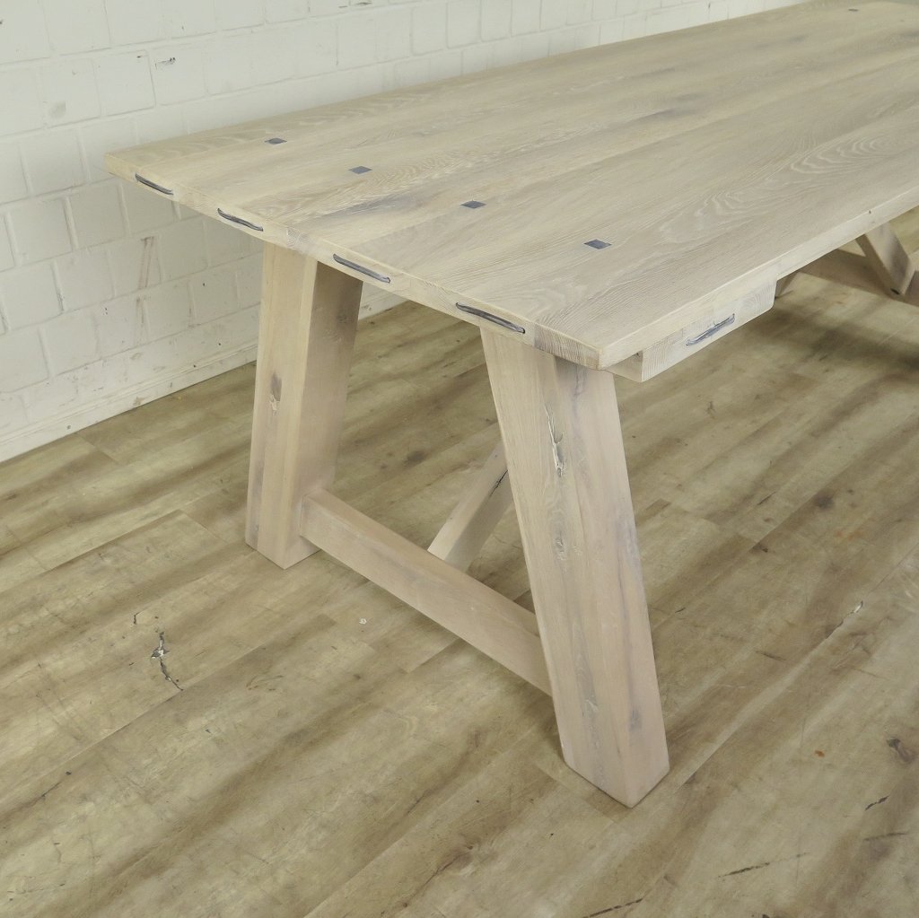 Esstisch Tisch Eiche 2,20 m x 0,90 m