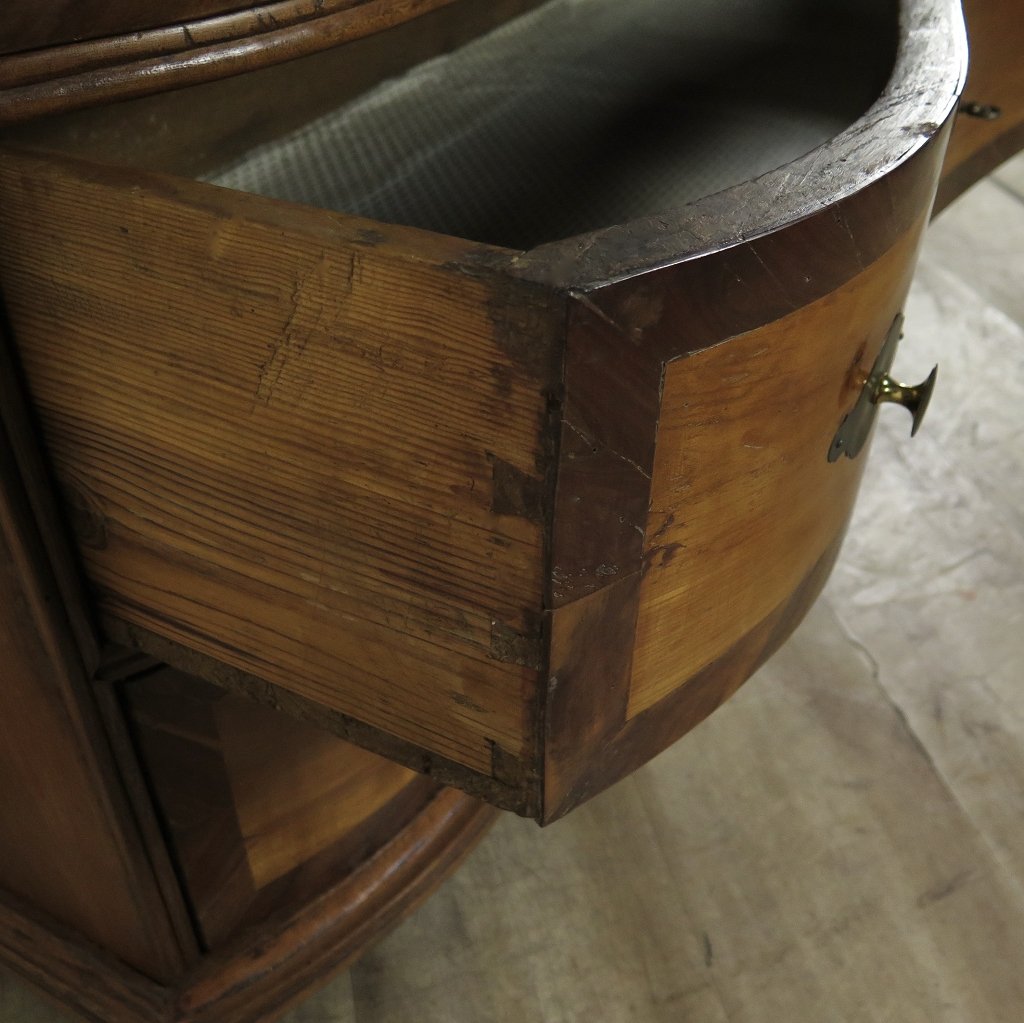 Kommode Barock 1800 Nussbaum