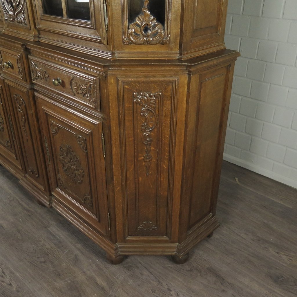 Vitrine mit Uhr Schrank Neubarock Eiche 1,90 m