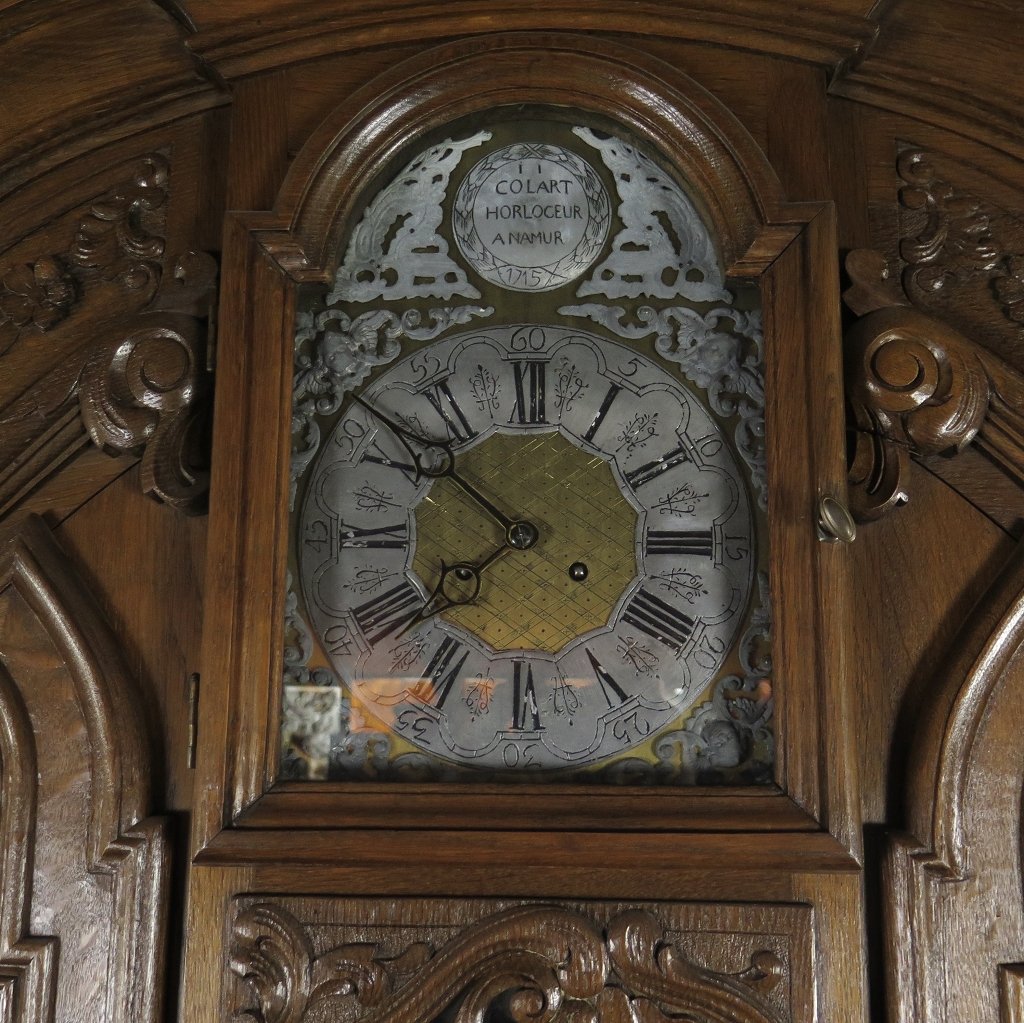 Vitrine mit Uhr Schrank Neubarock Eiche 1,90 m