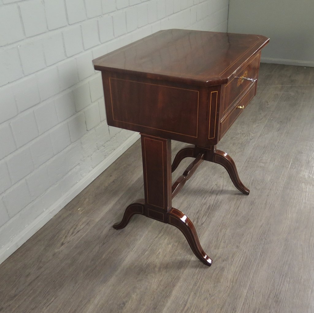 Nähtisch Biedermeier 1820 Mahagoni