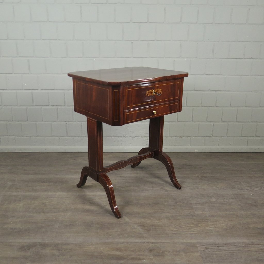 Nähtisch Biedermeier 1820 Mahagoni 