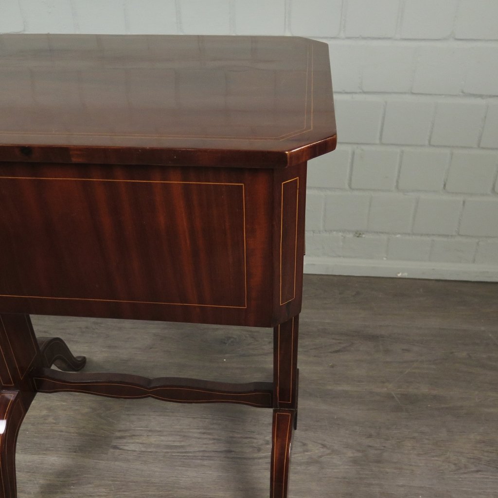 Nähtisch Biedermeier 1820 Mahagoni