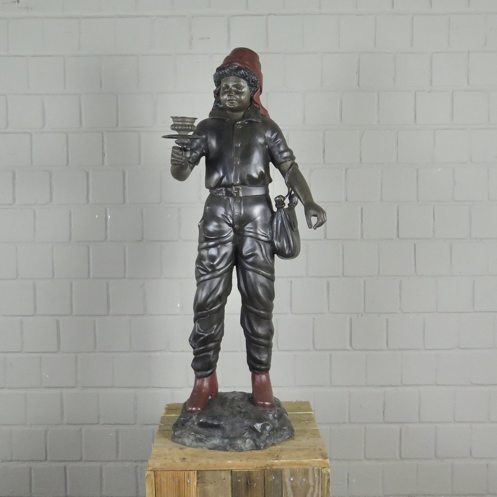 Kerzenständer Kandelaber Skulptur Figur mit Tasche Bronze 1,02 m