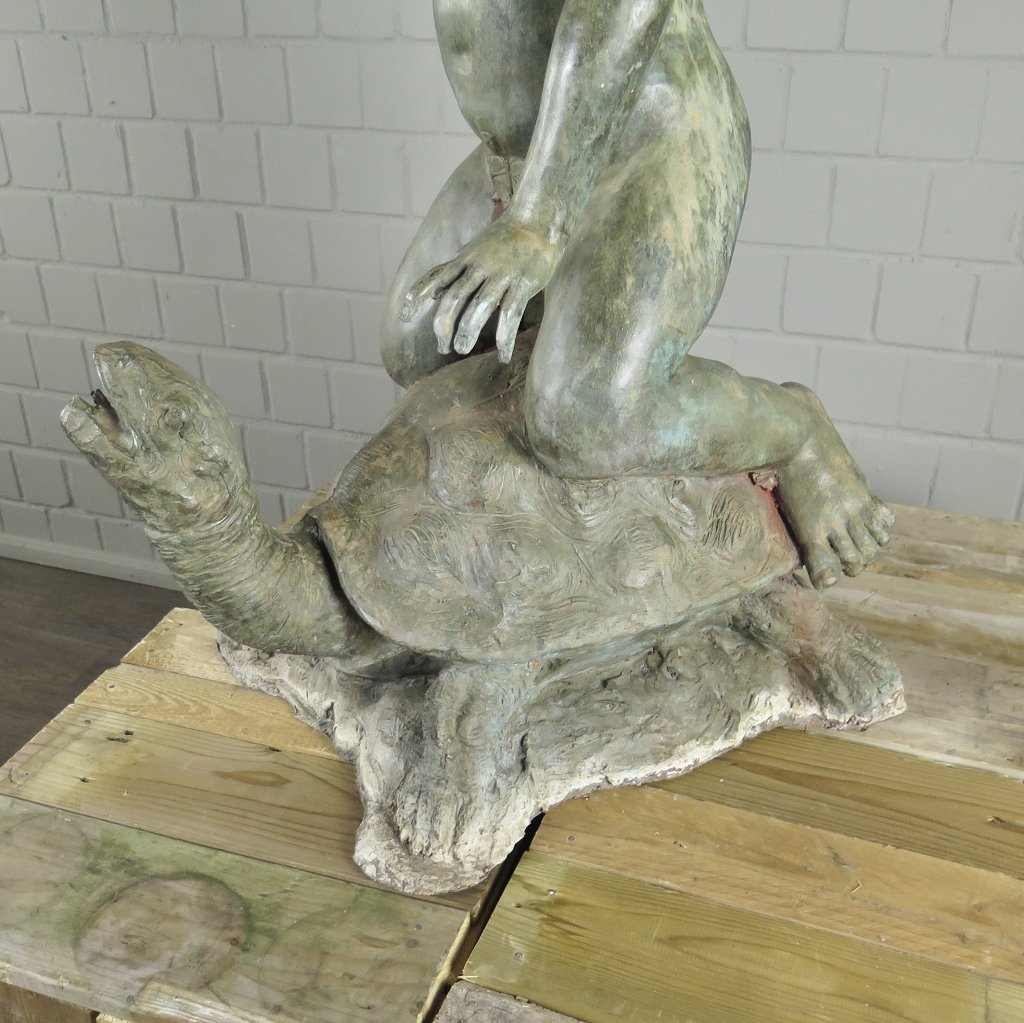 Wasserspeier Wasserspiel Putte auf Schildkröte Bronze 0,97 m