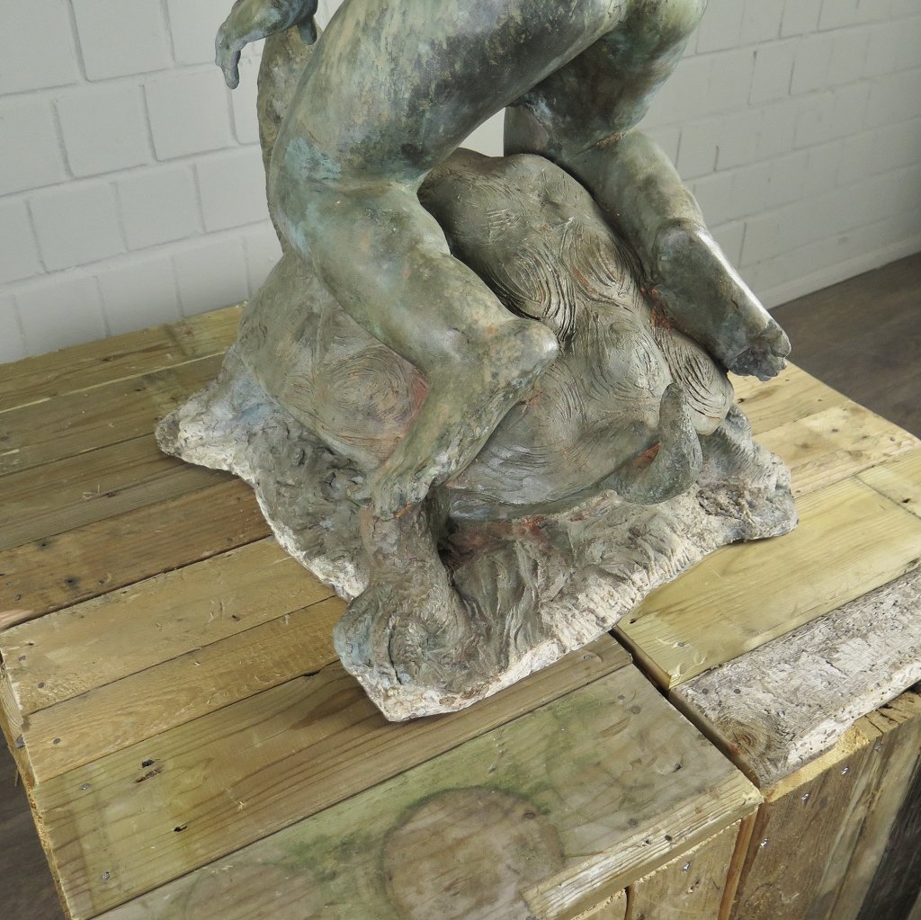 Wasserspeier Wasserspiel Putte auf Schildkröte Bronze 0,97 m