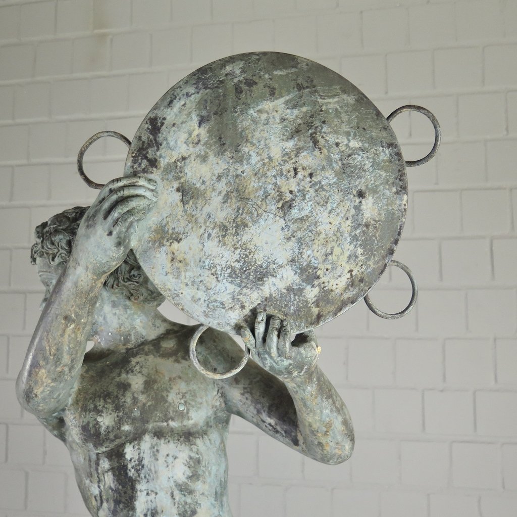 Skulptur Dekoration Musiker mit Tamburin Bronze 1,40 m