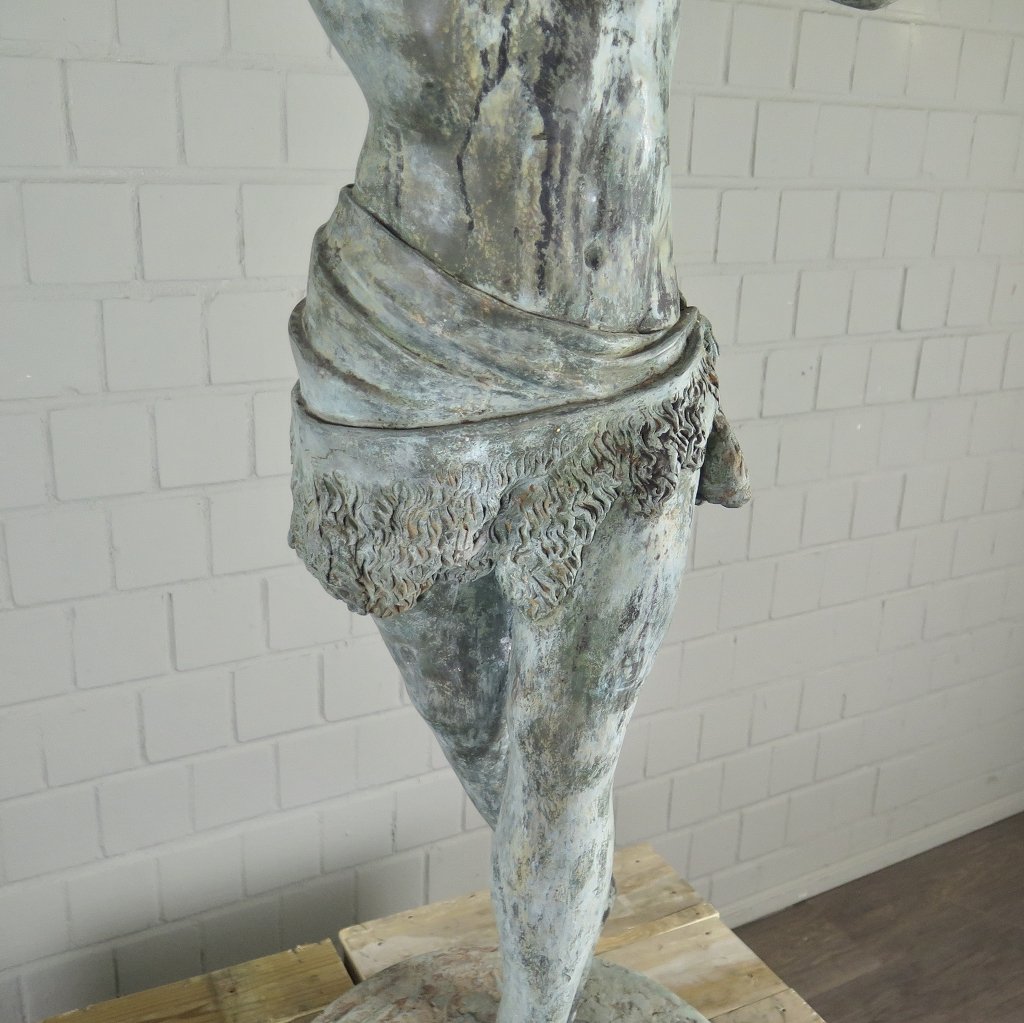 Skulptur Dekoration Musiker mit Tamburin Bronze 1,40 m